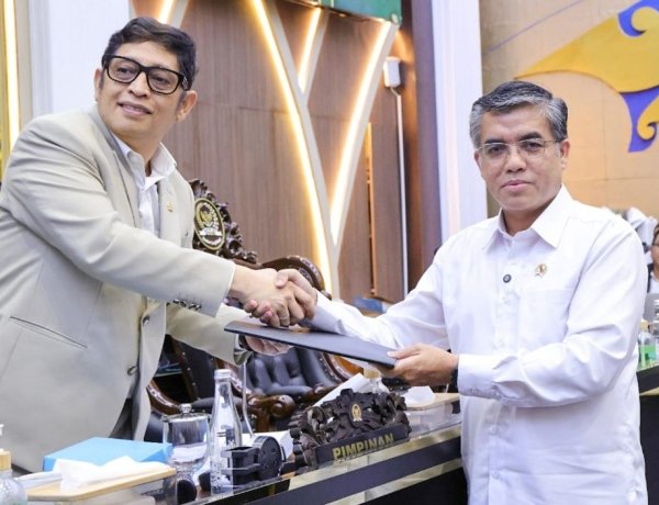 Menaker Yassierli: RUU PPRT Tekankan Pentingnya Pelindungan Pekerja Rumah Tangga