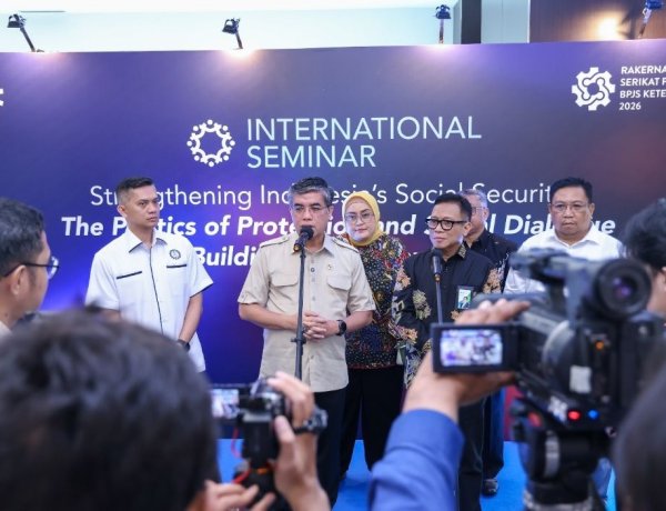 Menaker Yassierli: Perluasan Jaminan Sosial Harus Menjangkau Pekerja Informal